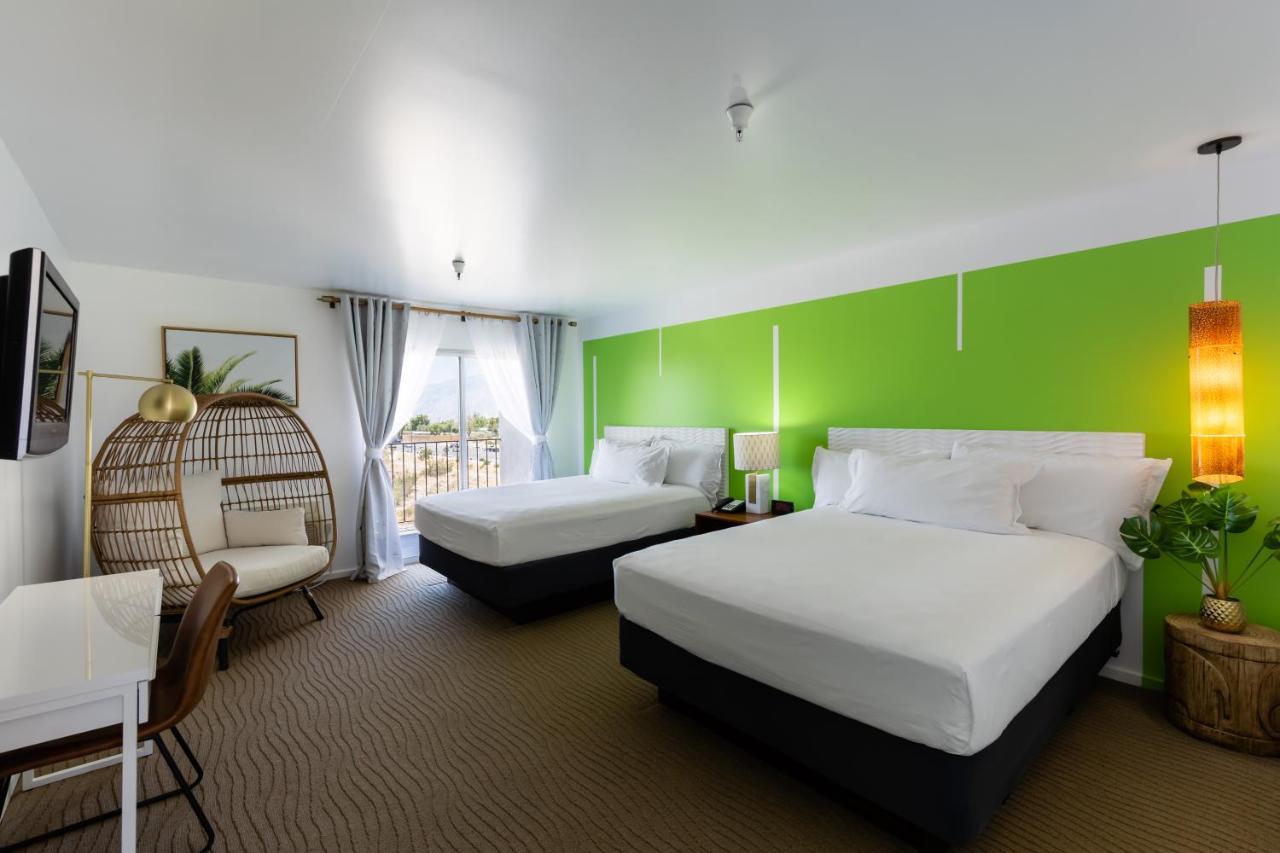 Aqua Soleil Hotel And Mineral Water Spa Дезърт Хот Спрингс Екстериор снимка